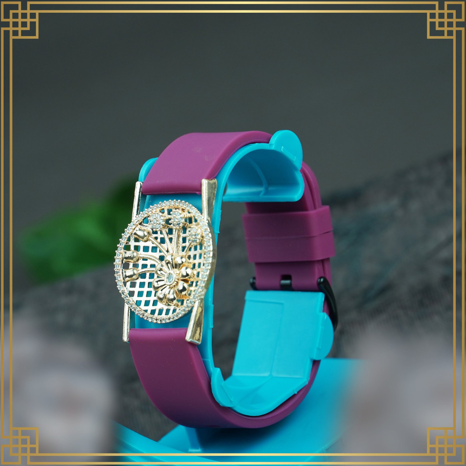 8MKOve8i_YZCFAF6TEZ_2025-01-07_1.jpg Red Wrist Watch Style Rose Gold Plated Bracelet – Perfect Gift For Her