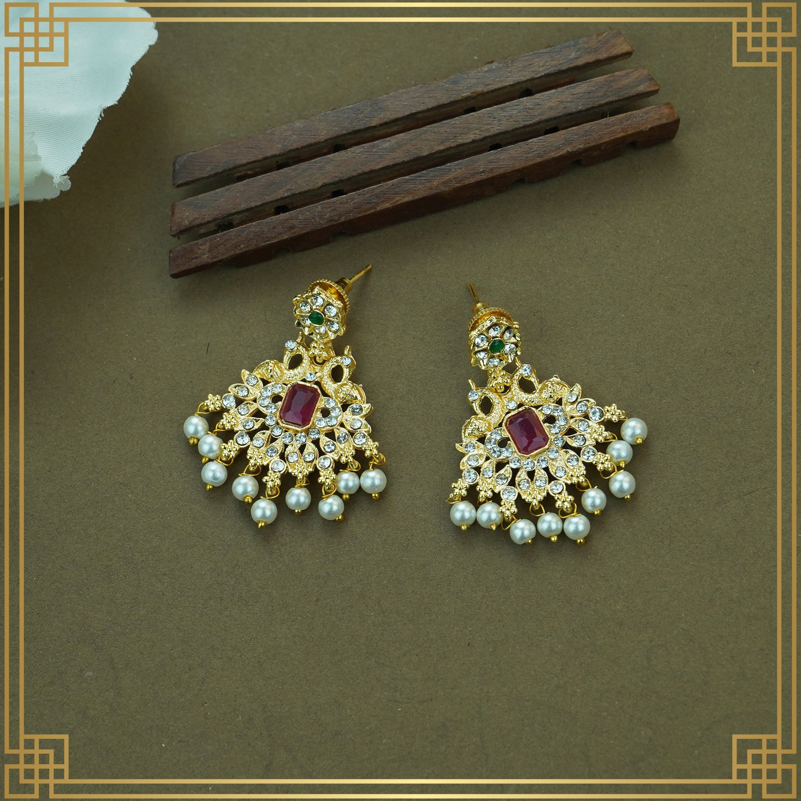 SHs0Q1Xa_W8W6MJOLKP_2024-12-09_5.jpg Antique Gold Plated Temple Jewellery Peacock Combo Set | South Indian Jewellery