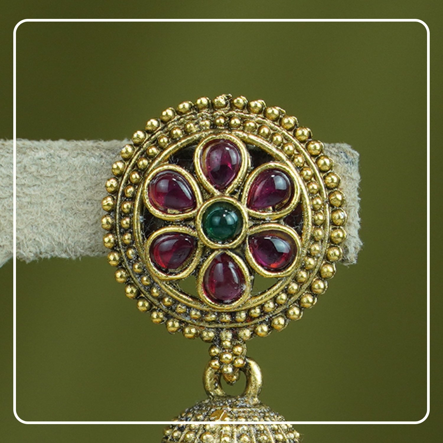 uFmX0KFA_R503ZNV1J3_2025-10-06_2.jpg Kamika Flower-Designed Hook-Style Matte Finish Jhumki with Kemp Stones | Divine Festive Collection