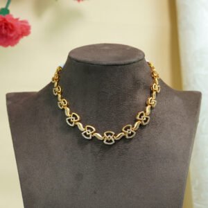 Elira Knot Link Necklace