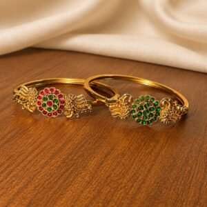 Thiruvonam Temple Kada | Kemp Stone Peacock Design | Pair